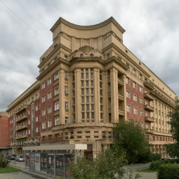 Стоквартирный дом